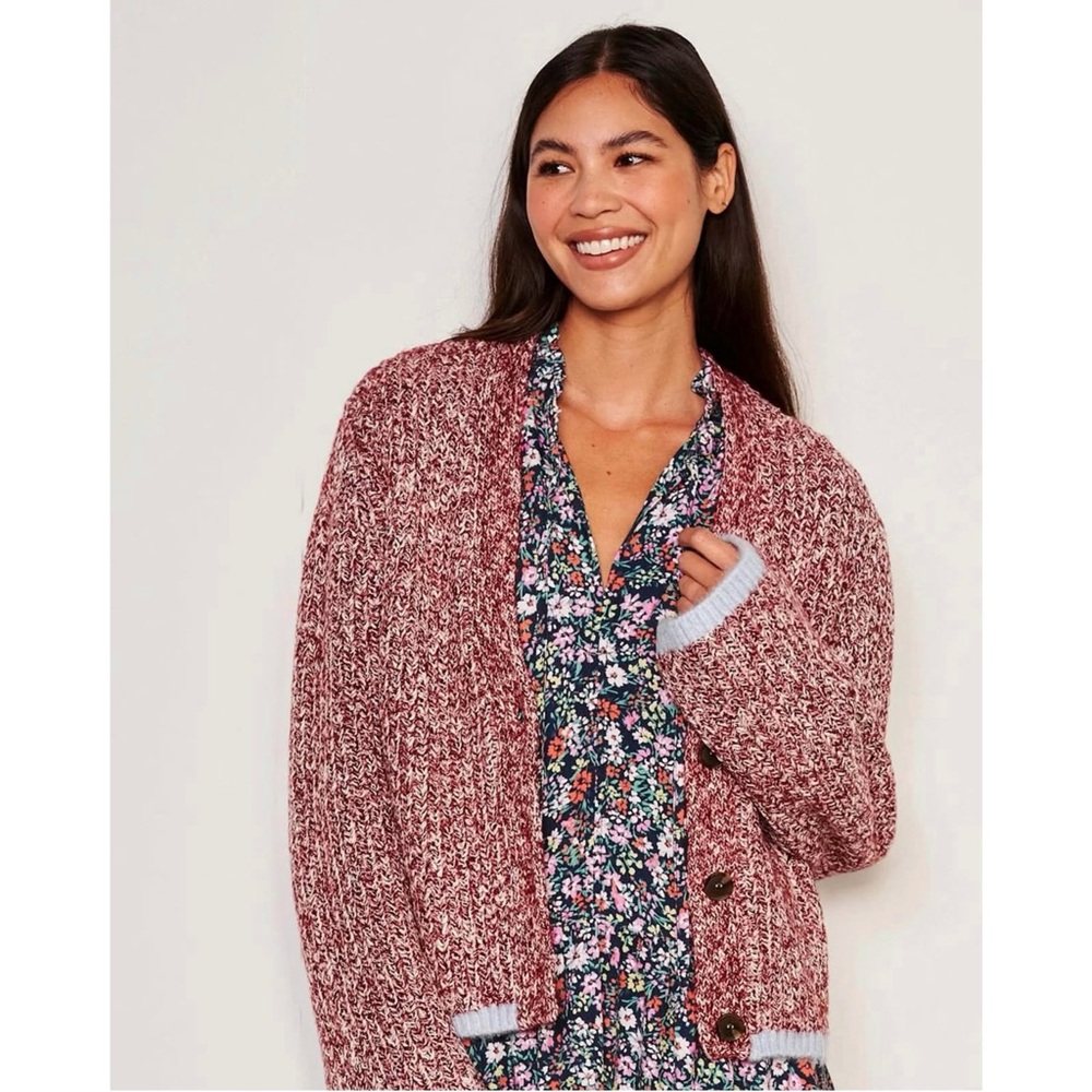 Sundry Cardigan Sweater in Red Rock